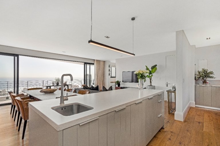 alpha-one-penthouse-sea-point-6480907b5da37