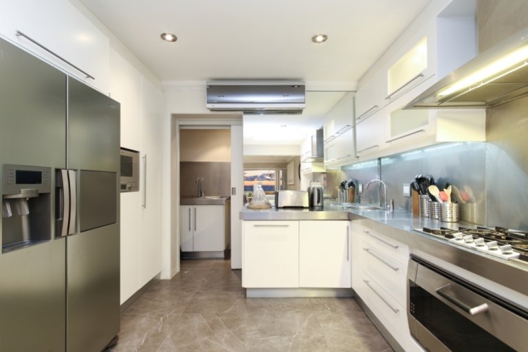 aqua-vista-camps-bay-641a939fbda35