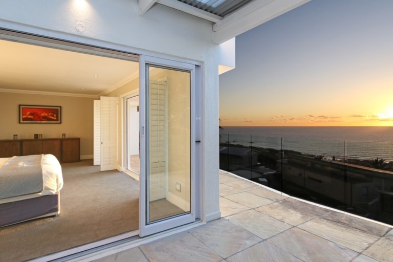 aqua-vista-camps-bay-641a9579ea64c