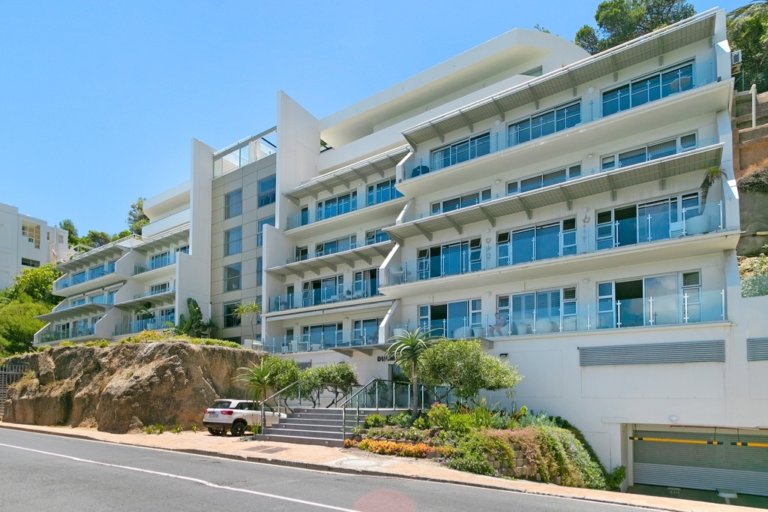 clifton-allure-clifton-63abe7c4c9543