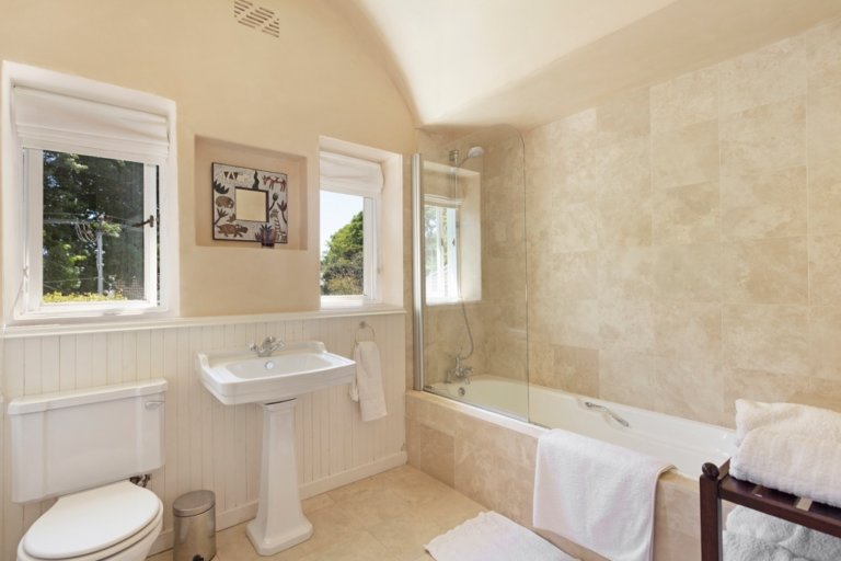 craiglea-villa-southern-suburbs-63a1cdd7bf30c