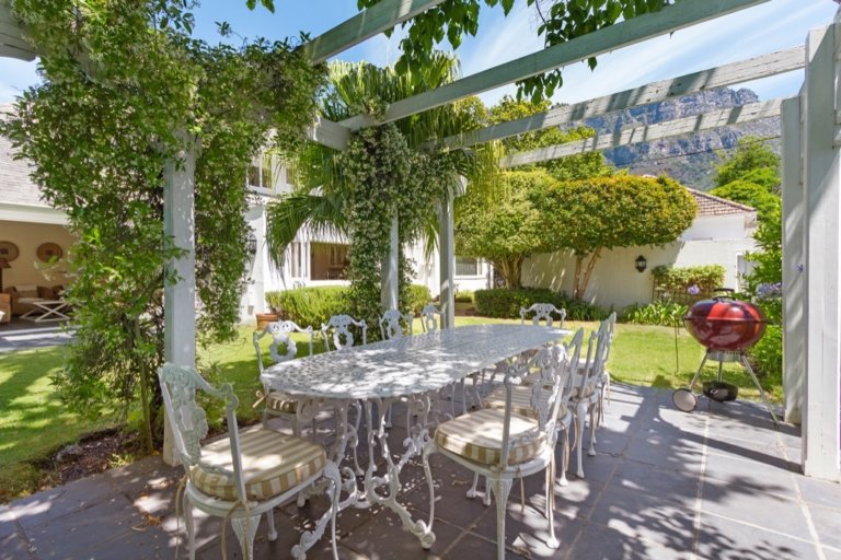 craiglea-villa-southern-suburbs-63a1ce2031cc9