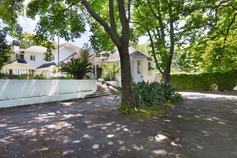 craiglea-villa-southern-suburbs-63a1cf4f185db