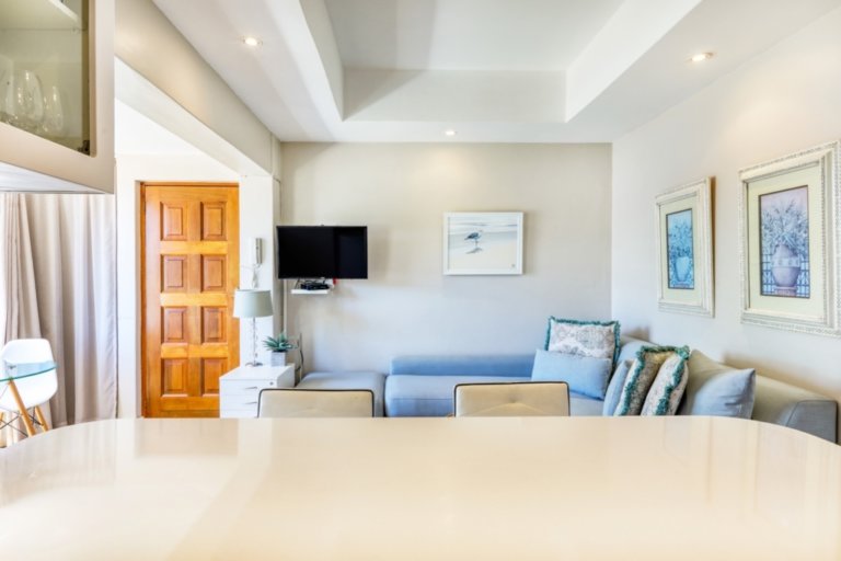palm-beach-apartment-camps-bay-63eca86274861
