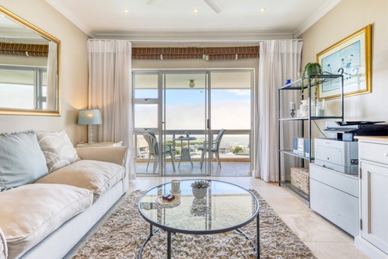 panoramic-vista-apartment-camps-bay-63ecabd392a22