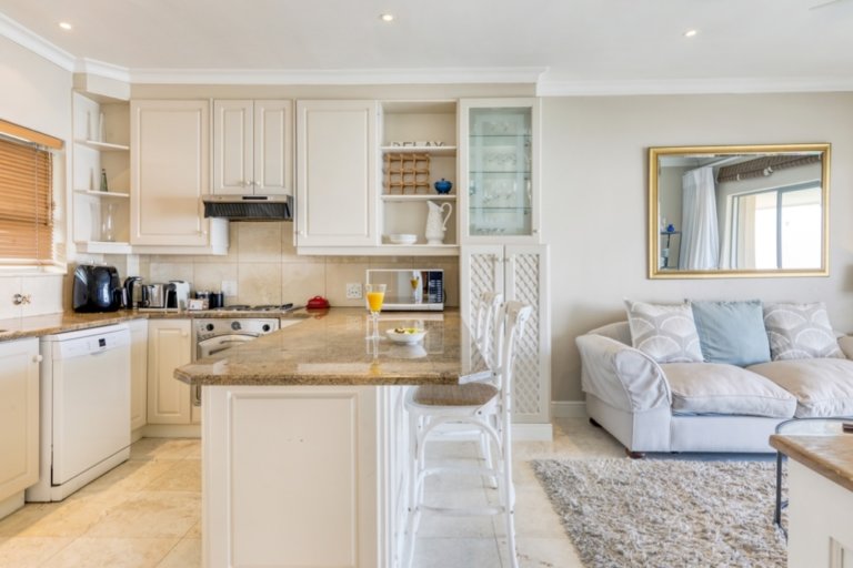 panoramic-vista-apartment-camps-bay-63ecabd665491
