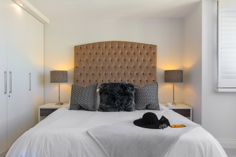 seahill-luxury-apartment-mouille-point-63735df09a2ee