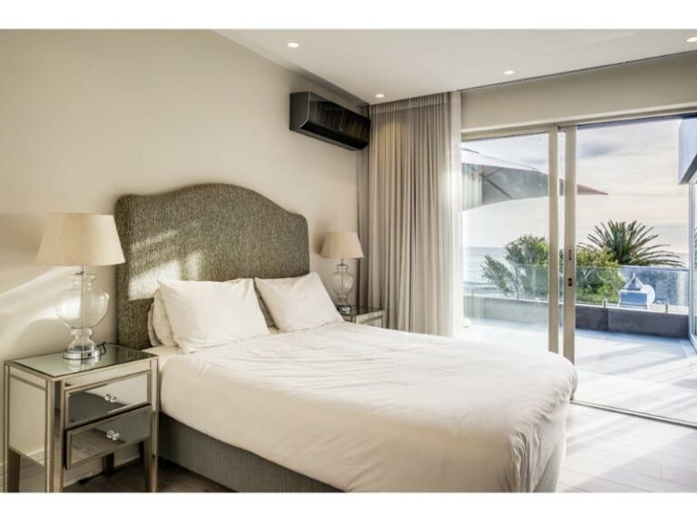 azzura-airconditioned-bedroom-hardwood-floors
