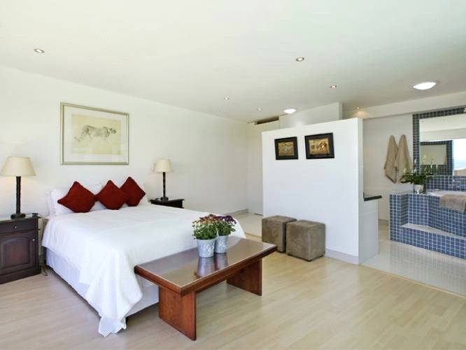 One Bed Villa with pool (2)