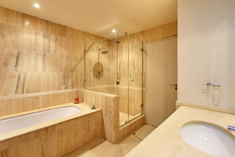 Penthouse on Clifton (2)
