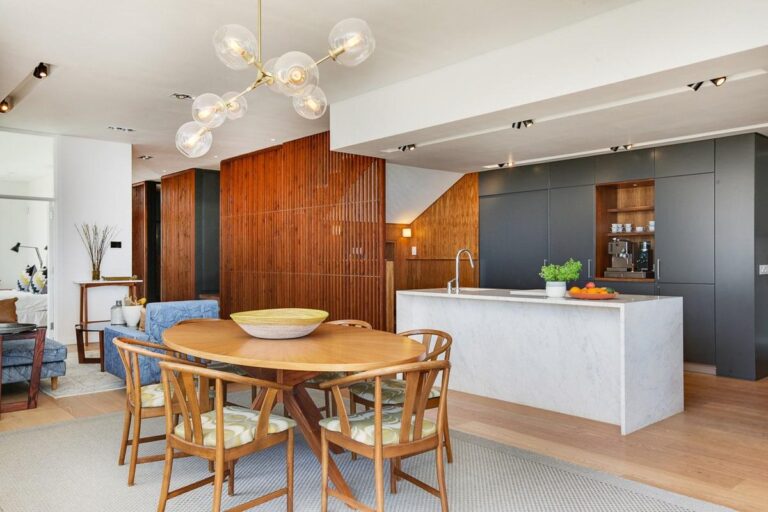 Quebec Villa (3)