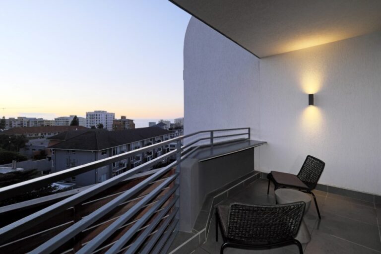 Scholtz Penthouse (10)