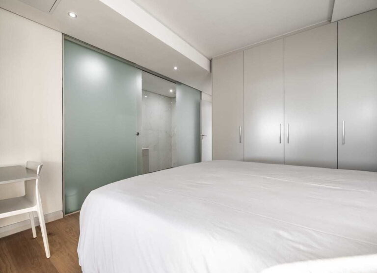 Sea Point Apartment (16)