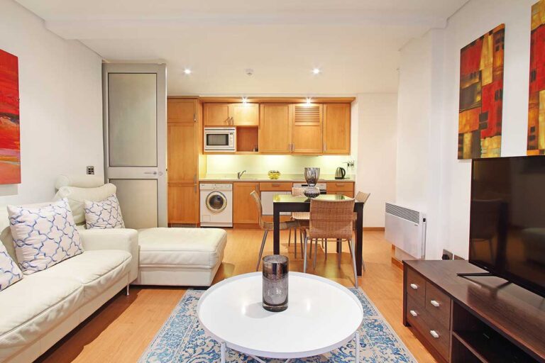Strathmore House  (14)
