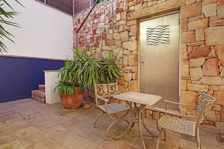 Strathmore House  (7)