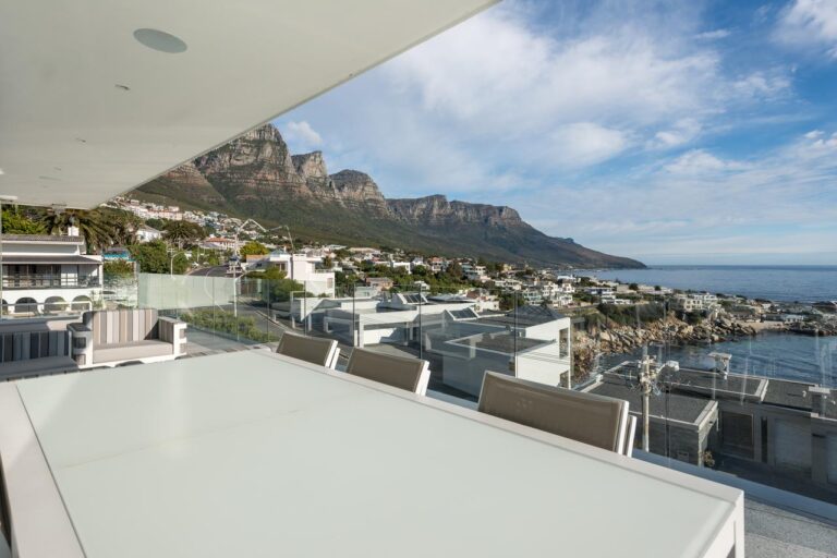 Villa-47-Camps-Bay-views-from-balcony