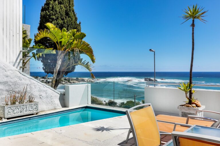 White Cliffs Apartment (1)