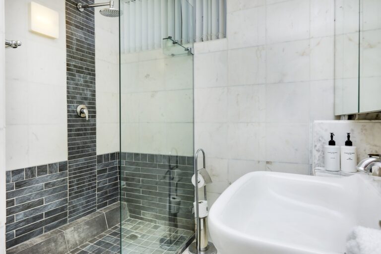 White Cliffs Apartment (7)