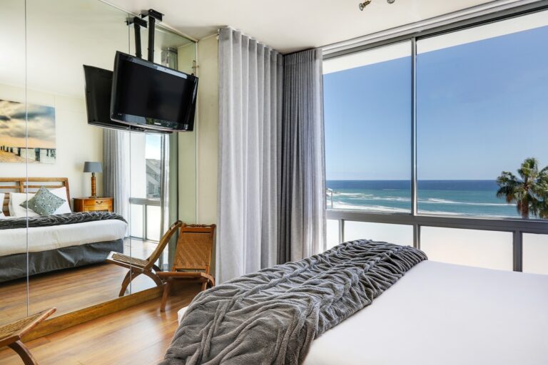 White Cliffs Apartment (8)