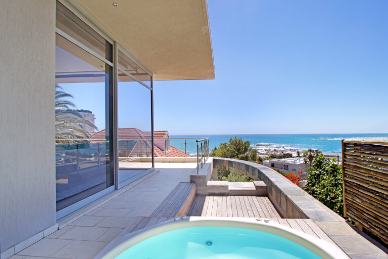 camps-bay-rock-villa (13)