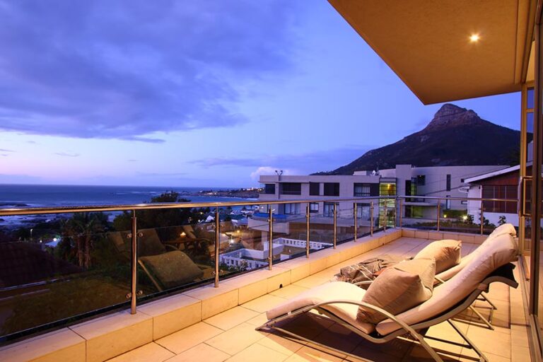camps-bay-rock-villa (16)