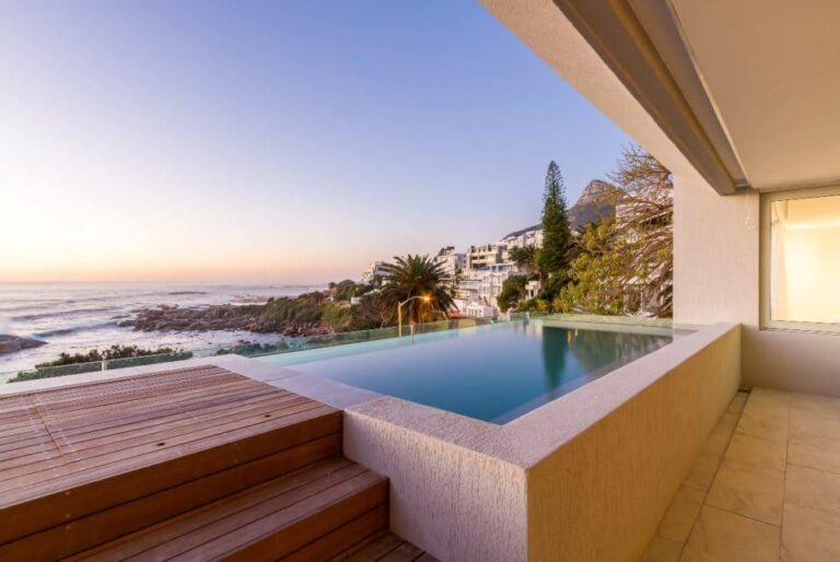 plato-in-camps-bay (2)