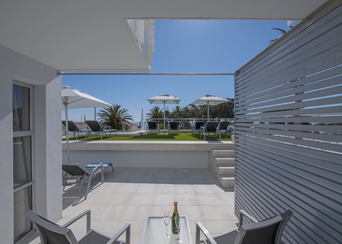 south-beach-pool-suite (6)