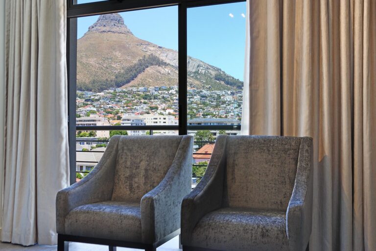 the-verge-classic-two-bedroom (6)