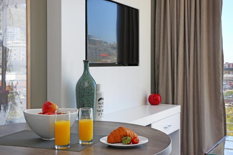 the-verge-superior-one-bedroom (4)