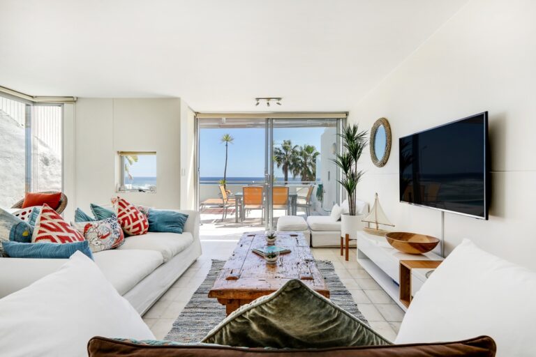 white-cliffs-apartment (8)