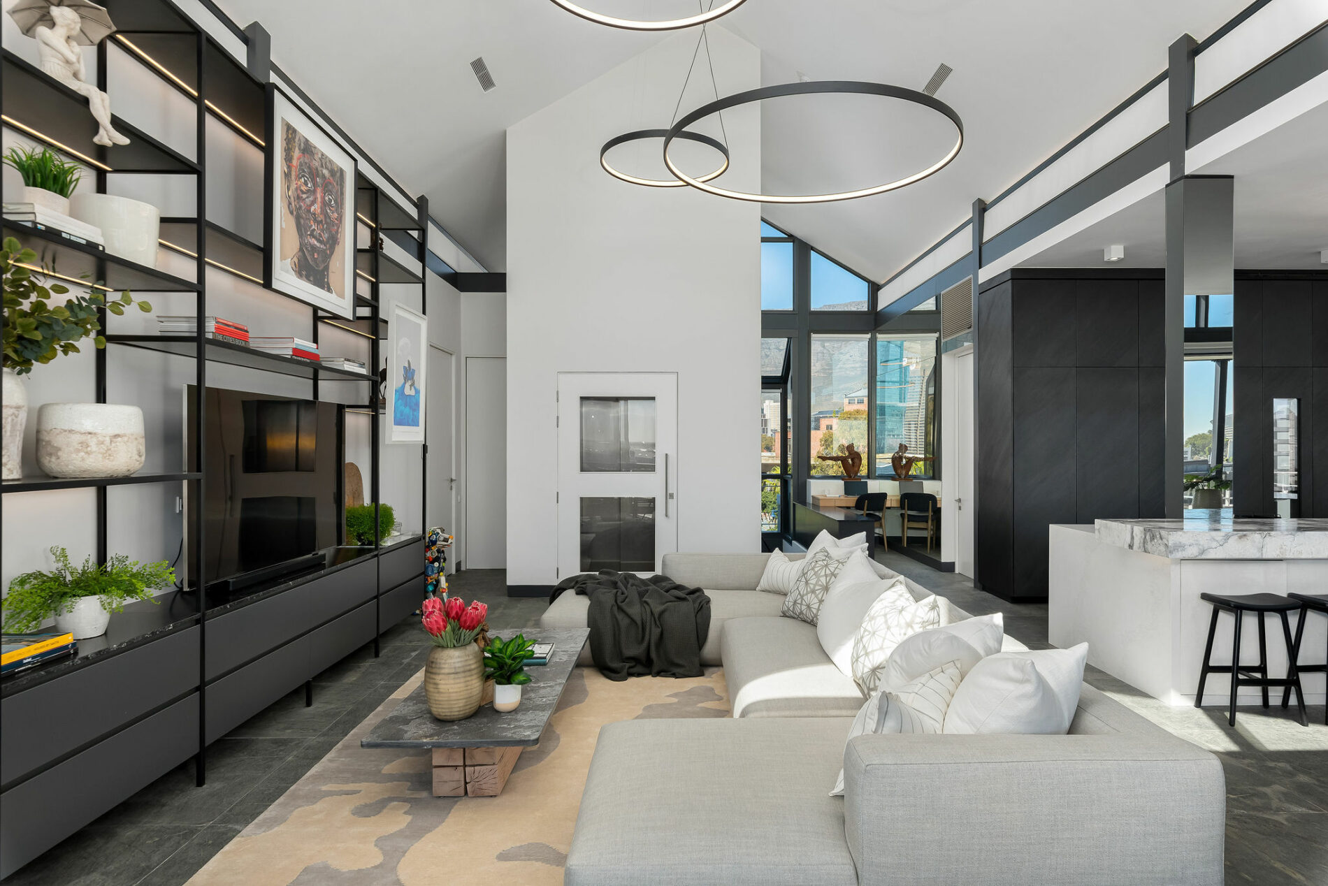 Penthouse 601 Dovenby | Cape Luxury Accommodation