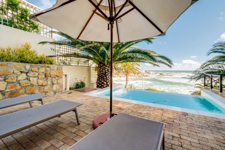 Terrace Palm Suite (20)
