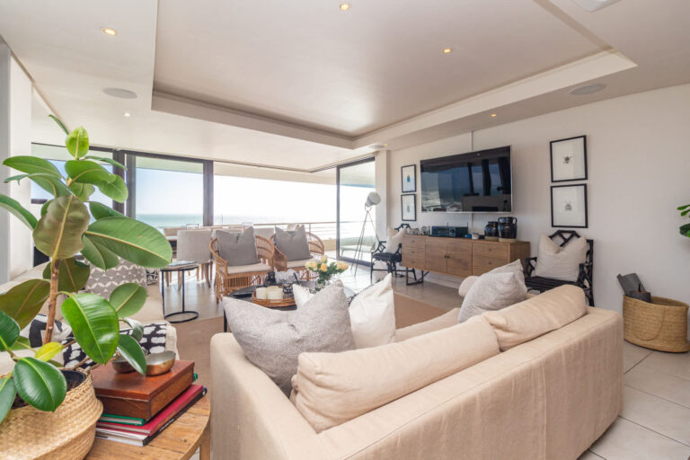 Crescent-bay-6