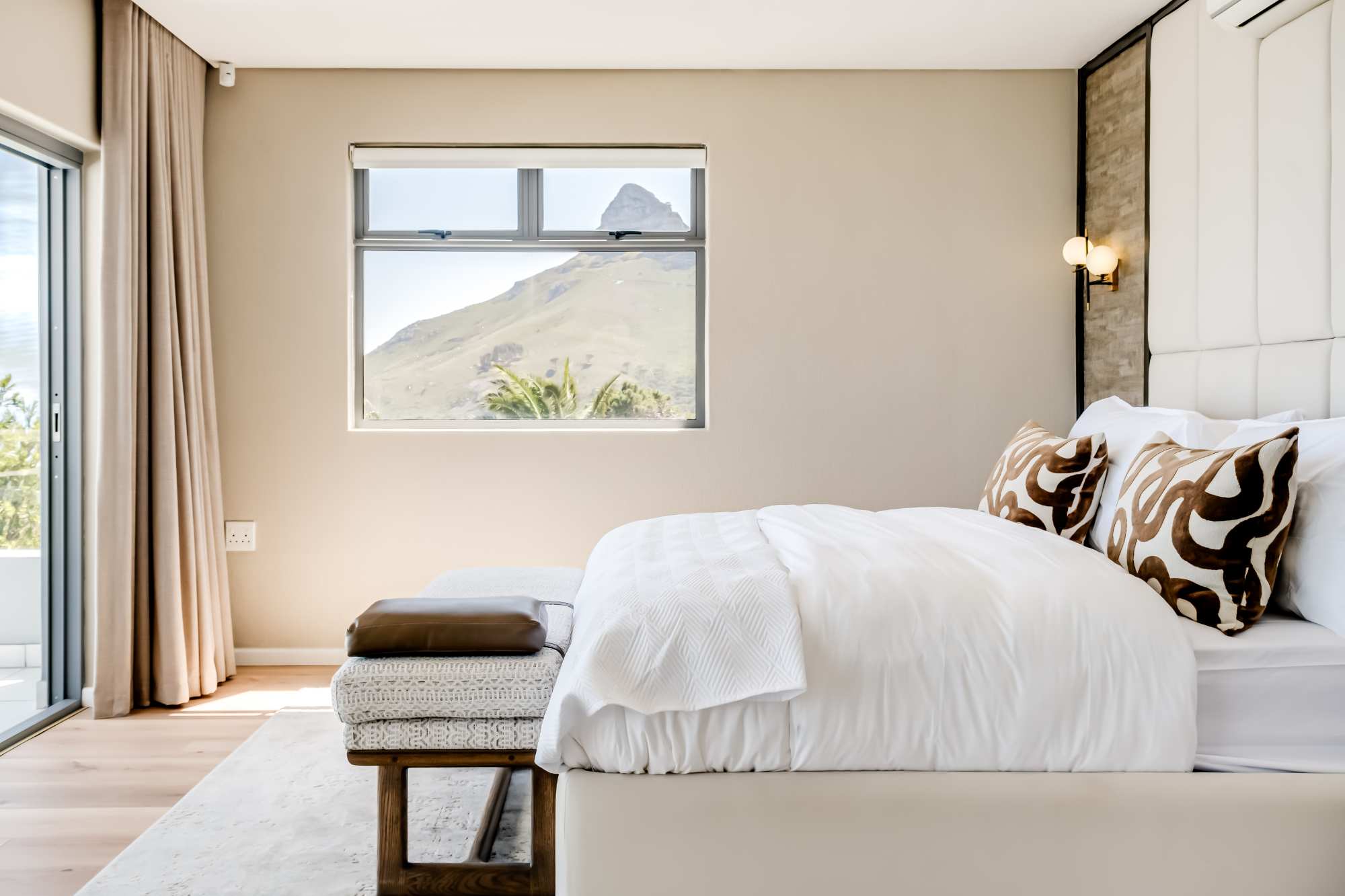 Curated Luxury Penthouse Hideaway Retreats Gallery View 26
