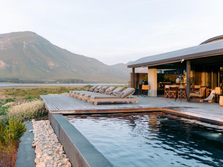 Perivoli-Lagoon-House-10
