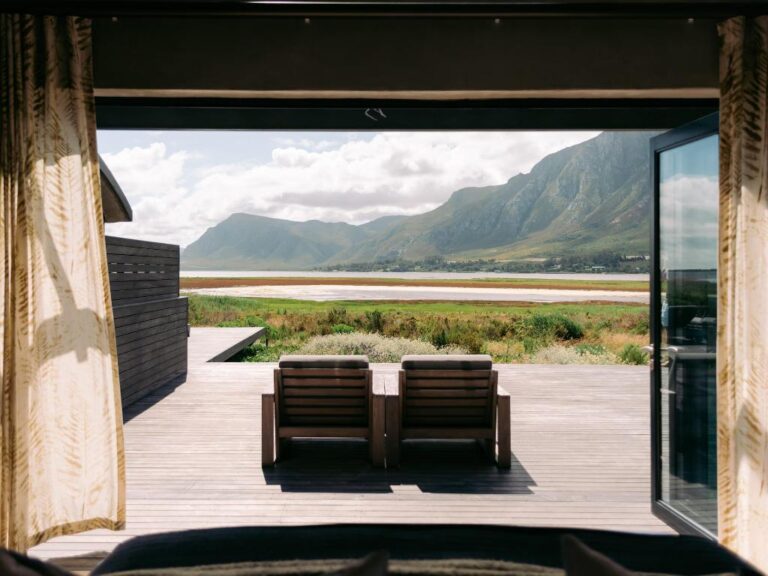 Perivoli-Lagoon-House-9