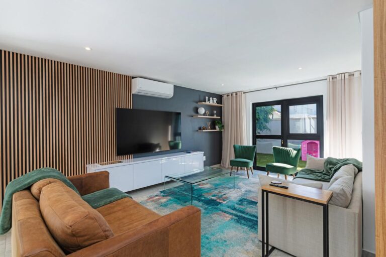 1509 ON STRAND (1)