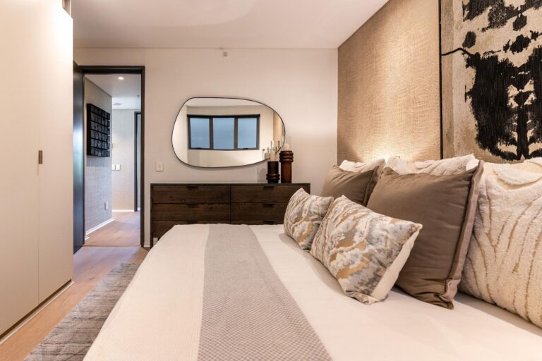 1509 ON STRAND (24)