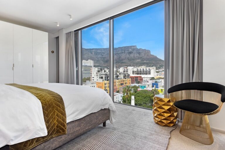 702onStrand17