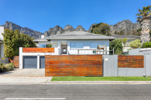 Camps Bay Deluxe44