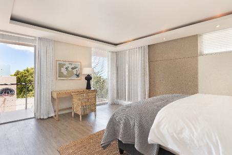 Camps Bay Grace12