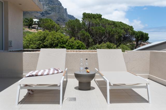 Camps Bay Grace21