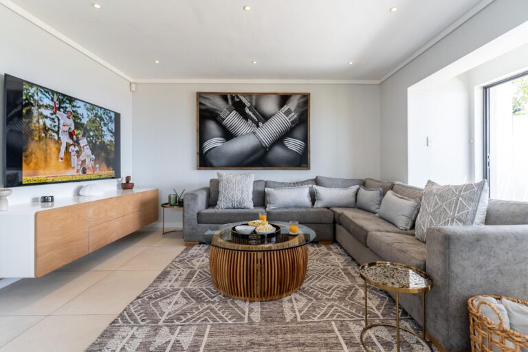 Camps Bay Nest20