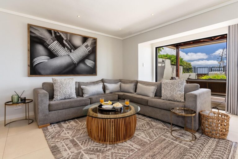Camps Bay Nest22