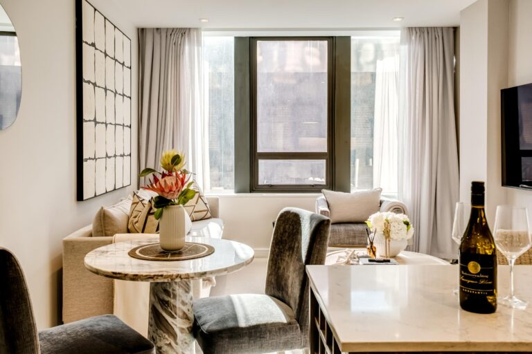 City Suite 1006 (12)