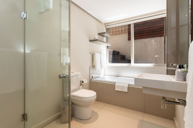 Green Point Grande1