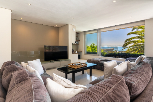 Green Point Grande18