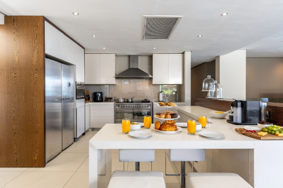Green Point Grande24