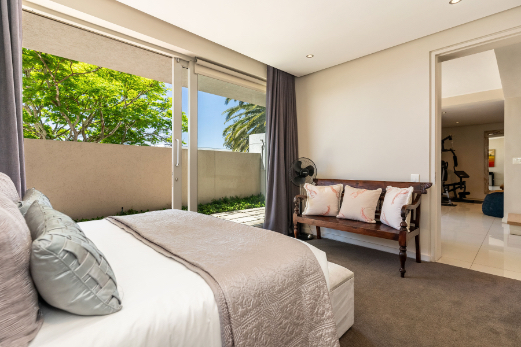 Green Point Grande4