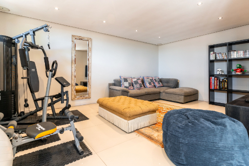 Green Point Grande6